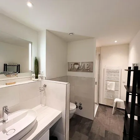 Haus Strandlaeufer 3 5 Strandgut アパート ビューズム